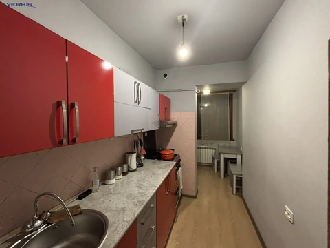 Բնակարաններ Կոդ` 9+1940949