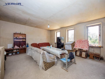 Առանձնատներ Կոդ` 4+511958