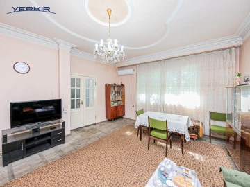 Houses Code: 5+517802