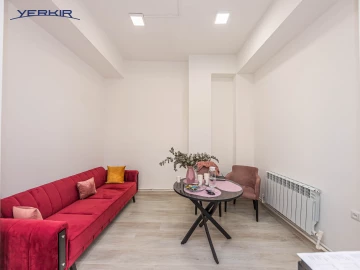 Կոմերցիոն Տարածքներ Կոդ` 3+91077