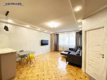 Բնակարաններ Կոդ` 10+111759