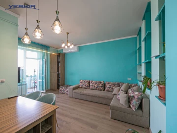 Apartments Code: 9+313335