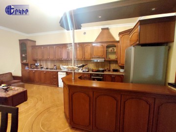 Houses Code: 10+50034