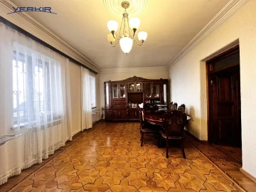 Houses Code: 7+516220