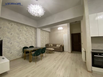 Apartments Code: 8+318510