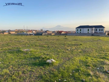 Land areas Code: 10+617480