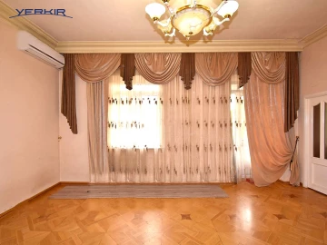 Apartments Code: 5+302154