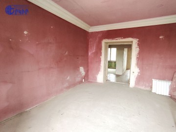 Բնակարաններ Կոդ` 5+33644