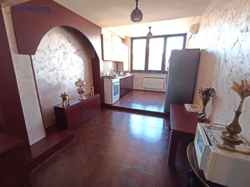 Բնակարաններ Կոդ` 10+208393