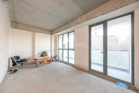 Apartments Code: 9+4293233