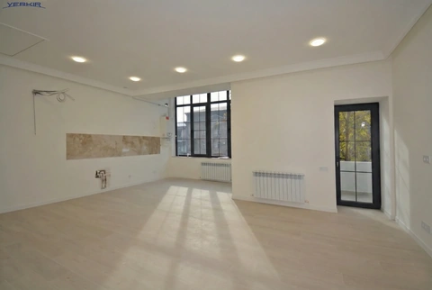 Բնակարաններ Կոդ` 9+2198129