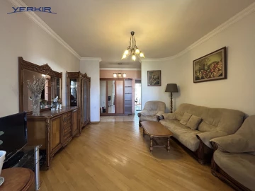 Բնակարաններ Կոդ` 2+818064