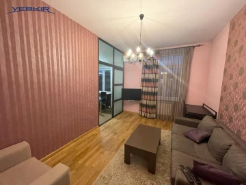 Բնակարաններ Կոդ` 5+813861