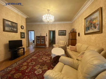 Квартиры Код 5+315379