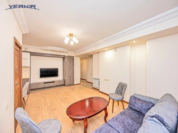 Բնակարաններ Կոդ` 5+218599