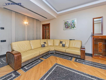 Բնակարաններ Կոդ` 5+317840