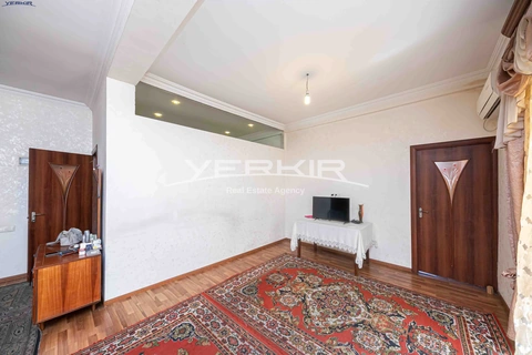 Apartments Code: 5+2559343