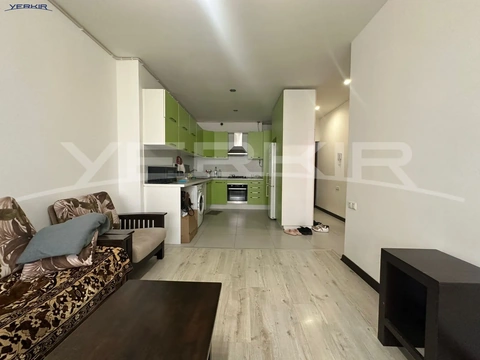 Բնակարաններ Կոդ` 9+2104967