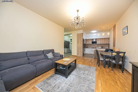 Apartments Code: 10+3175629