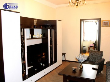 Apartments Code: 10+21359