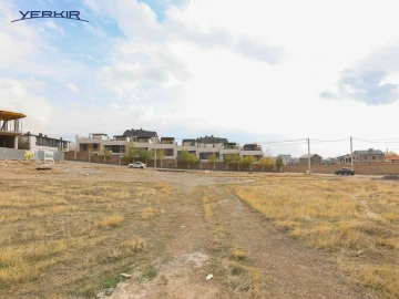 Land areas Code: 10+621228