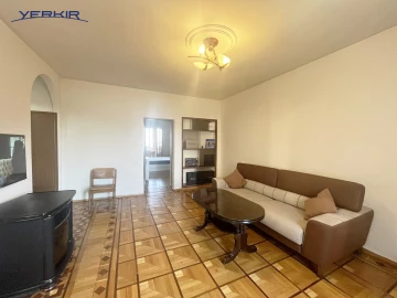 Apartments Code: 10+217149