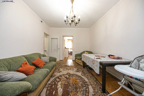 Apartments Code: 10+2172065