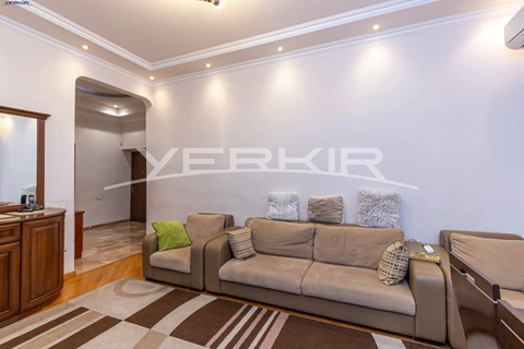 Բնակարաններ Կոդ` 2+3650010