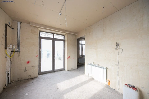 Houses Code: 5+5818926