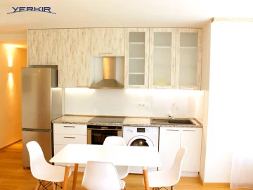 Apartments Code: 8+32987