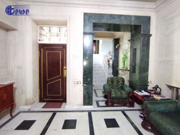 Առանձնատներ Կոդ` 4+50282