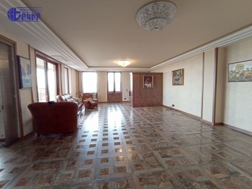 Բնակարաններ Կոդ` 10+402741