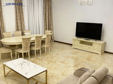 Apartments Code: 10+40009