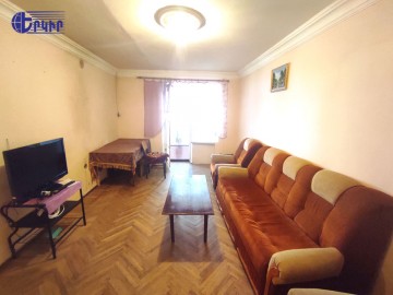 Apartments Code: 5+303230