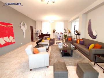 Առանձնատներ Կոդ` 9+506964