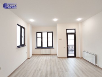 Առանձնատներ Կոդ` 10+501381