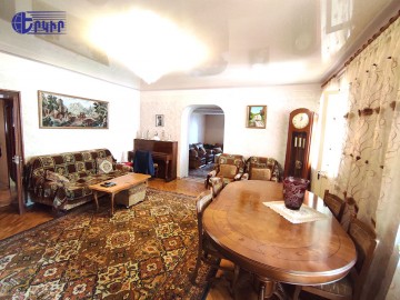 Բնակարաններ Կոդ` 5+80363