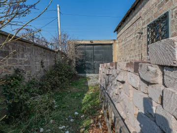 Houses Code: 5+521421