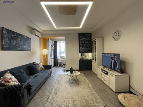 Բնակարաններ Կոդ` 10+2387969