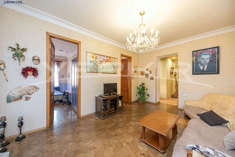 Բնակարաններ Կոդ` 1+8512796