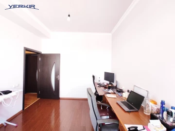 Բնակարաններ Կոդ` 10+311449