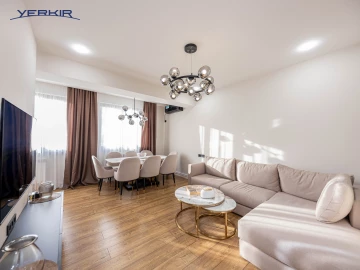 Բնակարաններ Կոդ` 5+213622