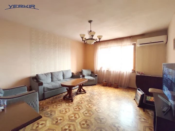 Apartments Code: 10+308470