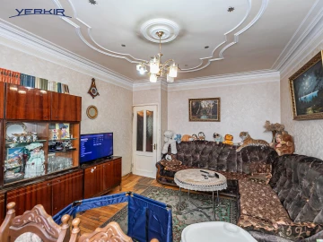 Apartments Code: 5+419372