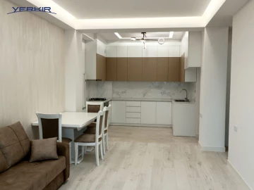 Apartments Code: 9+308035