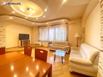 Apartments Code: 4+305689