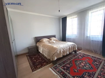 Houses Code: 9+508940