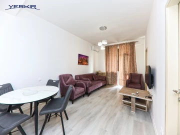 Բնակարաններ Կոդ` 9+213054