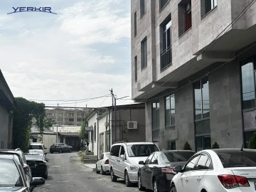 Commercial properties Code: 10+920380