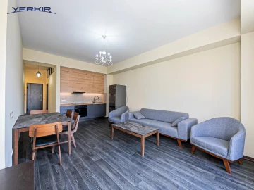 Apartments Code: 8+215948